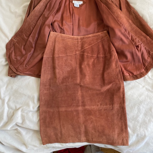 Vintage Suede Skirt and Blazer / Jacket - Picture 6 of 6